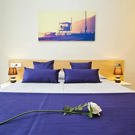 Planet Costa Dorada Apartment Salou