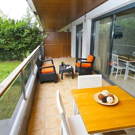 Planet Costa Dorada Apartment *